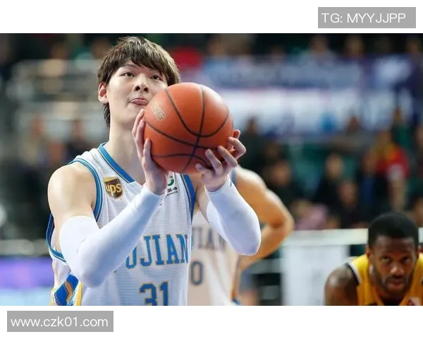 北京足球队在邀请赛中以81分稳居积分榜首位,展现强劲实力 北京足球队在邀请赛中以81分稳居积分榜首位,展现强劲实力