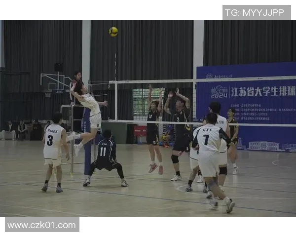 南京排球队心理素质提升之路：热议排球背后的心灵变革与团队协作